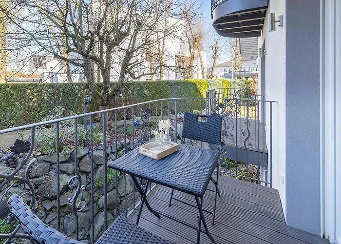 Katrin\'S Place - Woellstadt Suiten Mit Terrasse Oder Balkonen